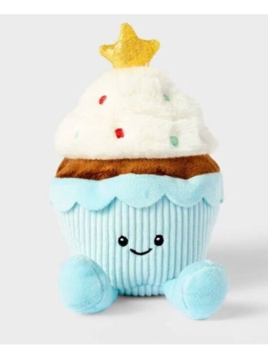 Gigglescape Other - Gigglescape Cupcake 7" Plush Stuffed Plush Toy NEW with tags